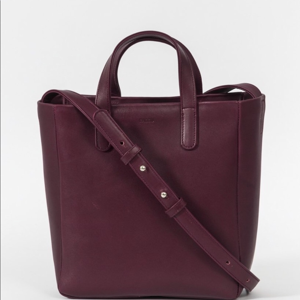 BAGGU Purse